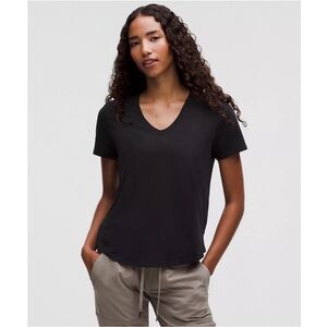 Lululemon Love V-Neck T-Shirt in Black